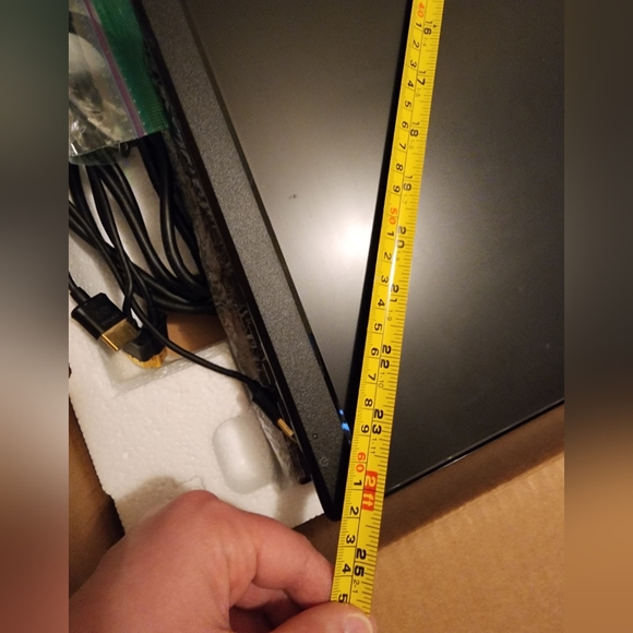 HP V24i HD Monitor 23.8" - #2 - Picture 6 of 6